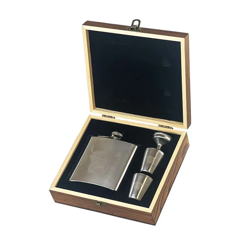 Selbrae House Highland Cow Hip Flask and Cup Set